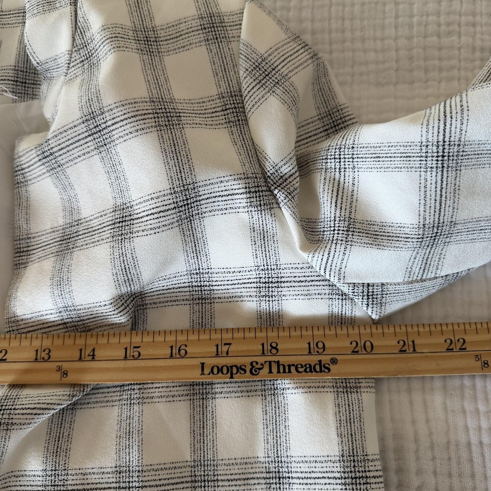 Carolina Belle Coat Womens Medium White Plaid Crepe Open Front Overcoat Minimal - Picture 13 of 16